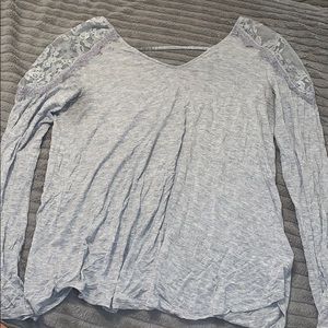 Long sleeve American Eagle Shirt